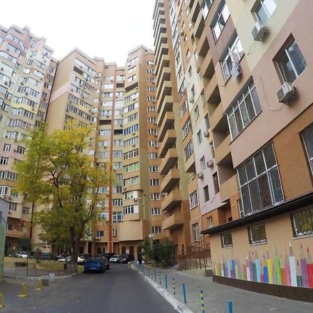 Просторная Квартира В Одессе Odessa Exteriör bild
