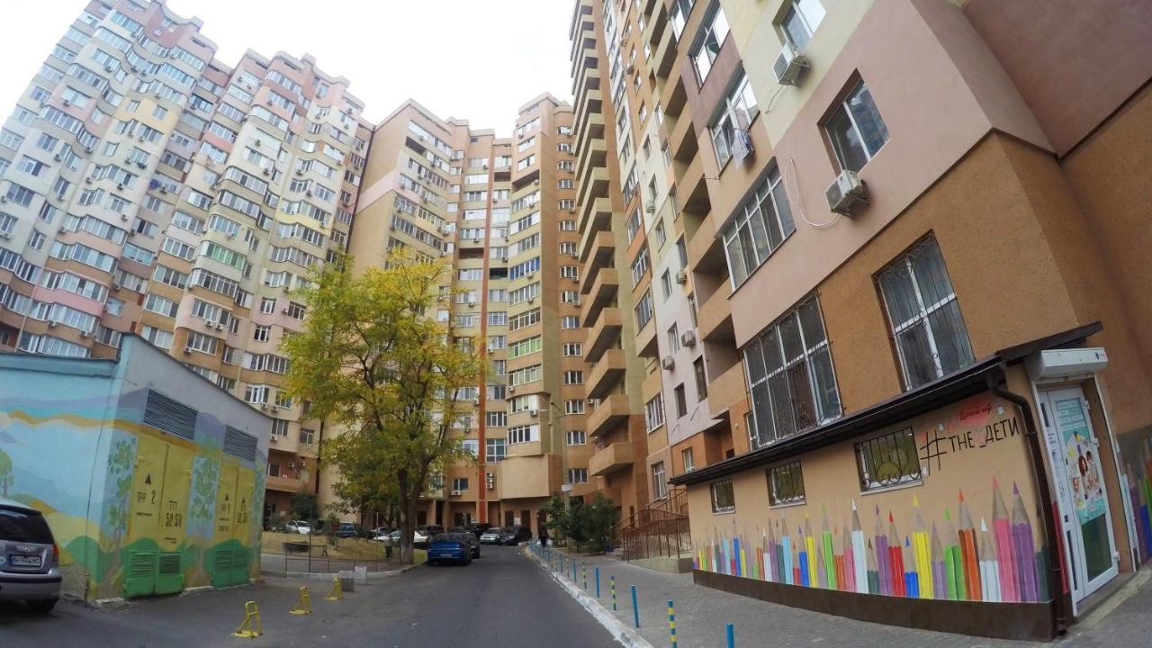 Просторная Квартира В Одессе Odessa Exteriör bild